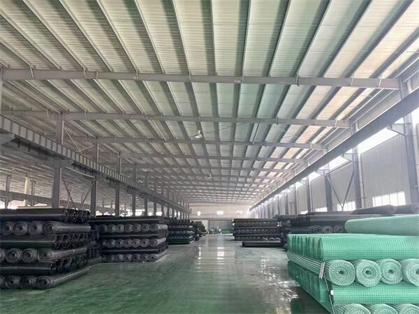 GONGJIAN has a huge production capacity and a large inventory of stock.jpg