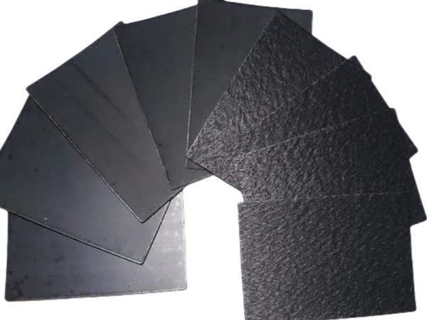 Textured and smooth hdpe geomembrane.jpg Textured and smooth hdpe geomembrane.jpg